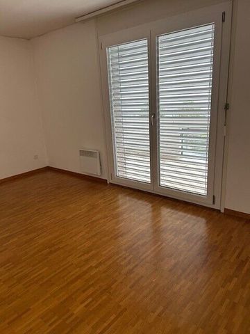 APPARTEMENT RENOVE DE 4½ PIÈCES AVEC VUE DEGAGEE - Photo 3