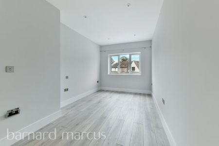 Elm Road, Wallington - Photo 2