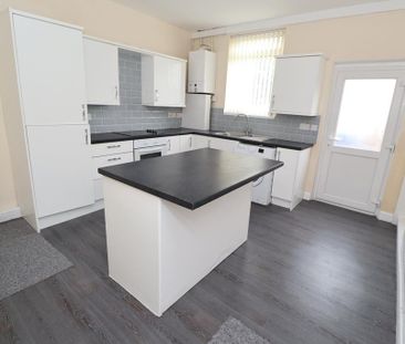 2 bedroom terraced house to rent - Photo 5