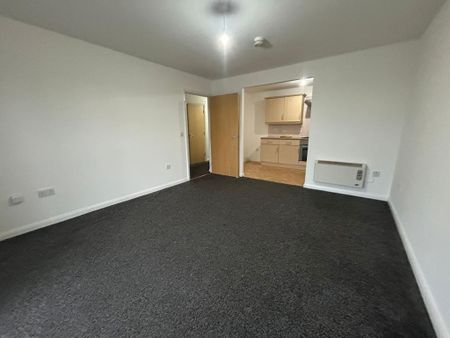2 bedroom apartment to rent - Photo 4