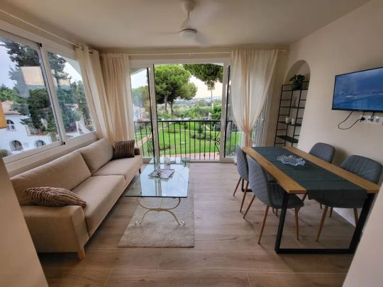 Alquiler de piso en Calle Hortensia, 2 - Photo 1