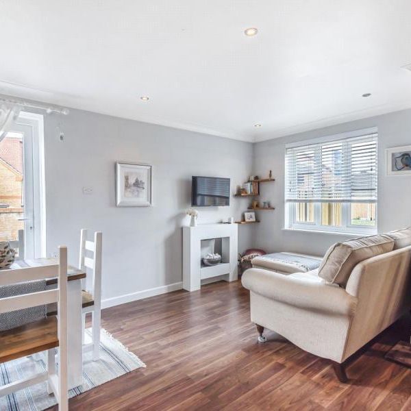 1 bedroom semi-detached house to rent - Photo 1