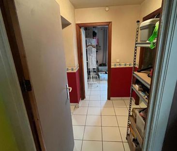 Lumineux appartement 2 chambres à 6041 Gosselies - Photo 3