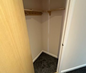 2 Bed Flat, Pavior Road, NG5 - Photo 2