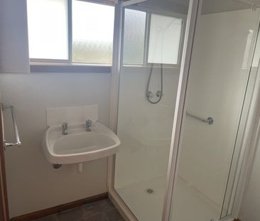 Right in the heart of town - Photo 5