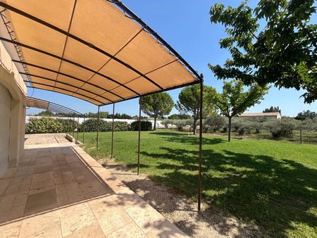 CHATEAURENARD - Villa de plain-pied sur 2 000 m² de terrain, - Photo 3