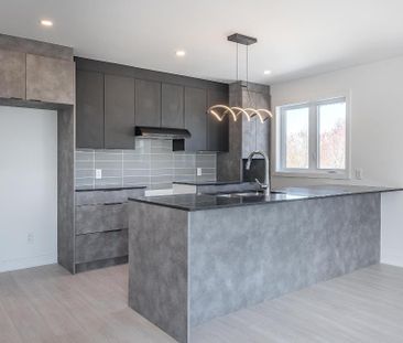 Condo 5 1/2 à louer St-Hyacinthe (Douville) - Photo 1