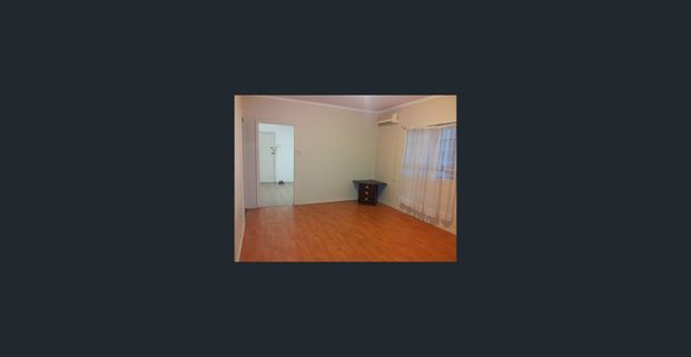 Sunnybank Central - 3 Bed Room House -Walk distance to all you need - Photo 1