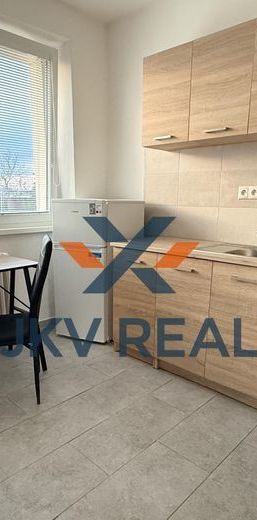 prenajom garsónka v Prešove – Solivar, ulica Rojova. - Fotografia 1