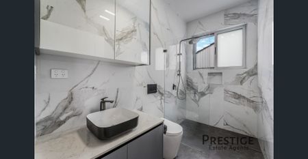 633 The Horsley Drive, Smithfield, NSW 2164 - Photo 2