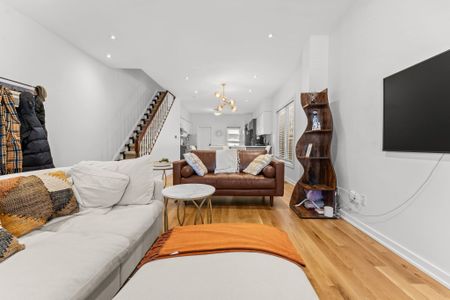 For Lease - 176 Hastings Avenue, Toronto, Ontario - Photo 5