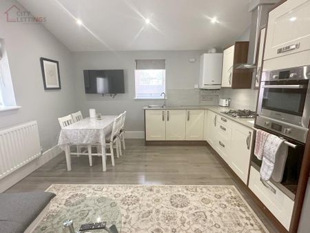 2 bedroom apartment to rent - Photo 4
