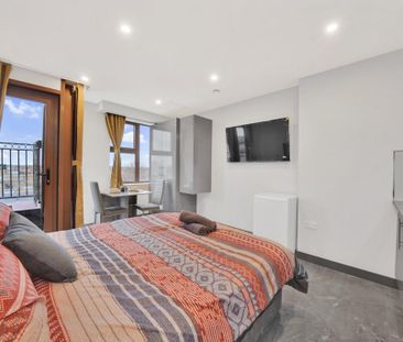 Studio to rent - Photo 4