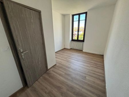 Appartement à louer 3 pièces 59.81m² - Photo 3