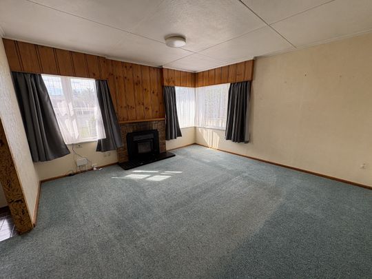 7 Bowling Road, Greenmeadows - Photo 1