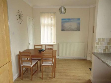 Longley Crescent, Sheffield, S5 - Photo 3