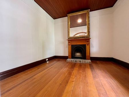 7 William Street, Redfern NSW 2016 - House For Rent | Domain - Photo 2