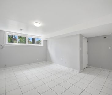 For Lease - 203 Nelson Street Unit# 3, Oakville, Ontario - Photo 6