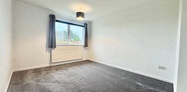 Wye Gardens, Cliftonville, Margate, CT9 3JL, Kent - Photo 2