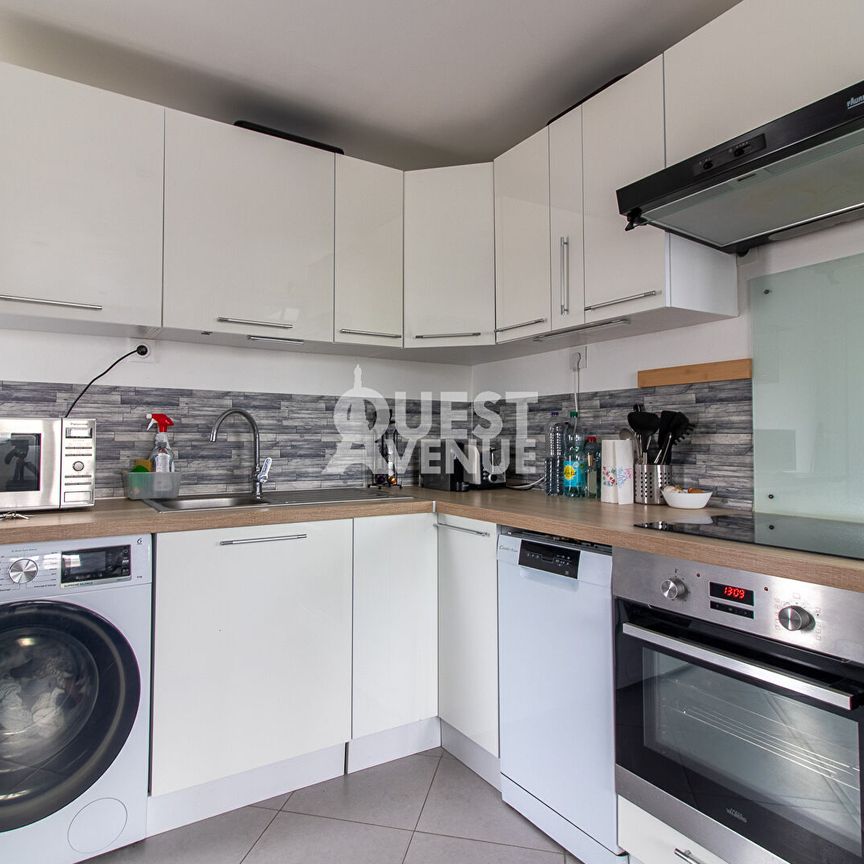 Duplex 3 chambres avec cour et parking à 2 minutes de la gare de Sartrouville., - Photo 1