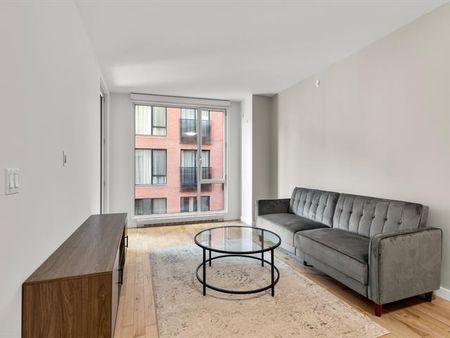 635 Rue St Maurice - Photo 3