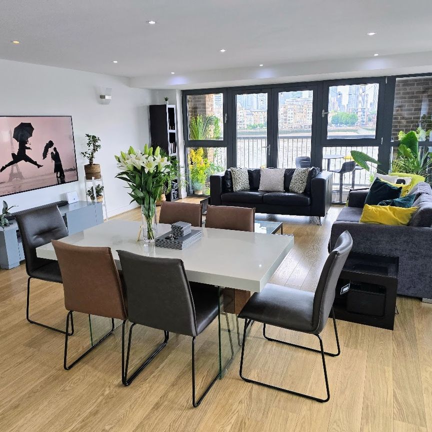 2 Bed Flat, Wood Wharf Apartments, SE10 - Photo 1