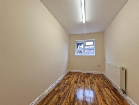 Highbury Road, LE4, Leicester - Photo 2