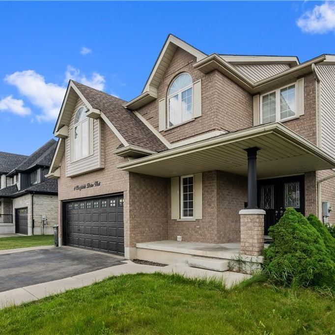4 CLAIRFIELDS Drive W, Guelph, Ontario, N1G5H5 - Photo 1