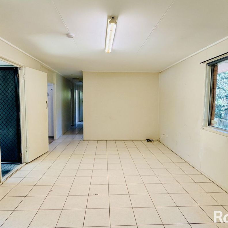 Great Location - Short Drive to Everything! - Photo 1