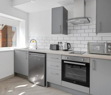 Property to rent - Photo 5