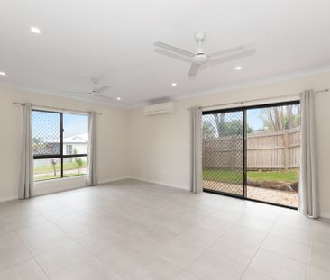 Where Luxury Meets Comfort in This Impressive Residence! - Photo 5