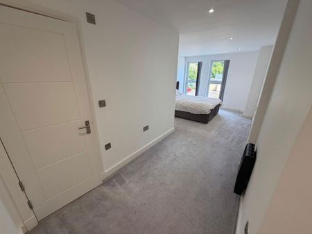2 bedroom apartment to rent - Photo 4