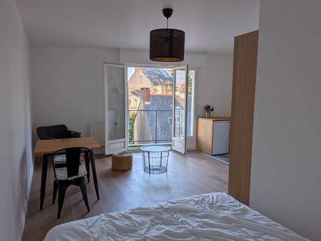 Studio meublé 31m² – Nantes Canclaux/Procé – Balco - Photo 2