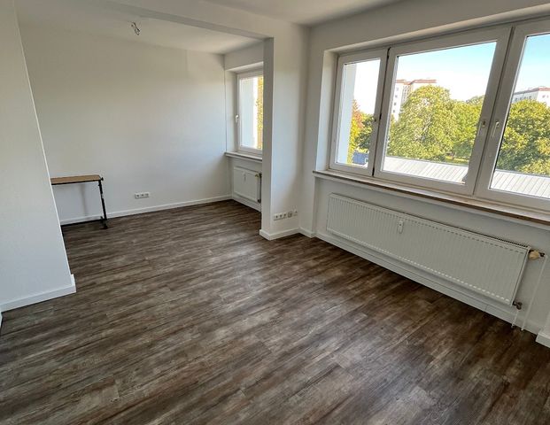 Zimmer frei! Demenzwohngruppe sucht neuen Mitbewohner! - Photo 1