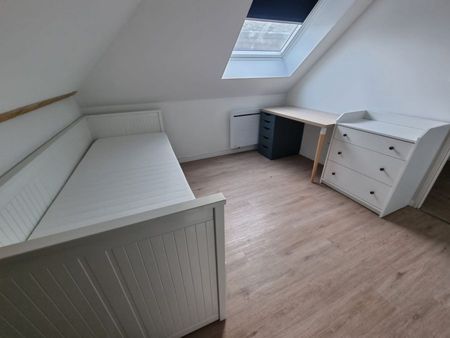 CHAMBRE EN COLOCATION AVEC SDD ET WC PRIVES A 5 MIN A PIED DU LYCEE HENRI MARTIN - Photo 5