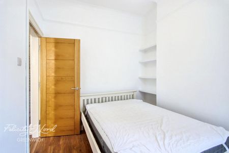 3 bedroom end of terrace house to rent - Photo 5