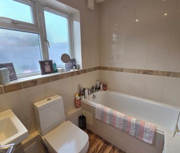 Hambrook Road, GOSPORT - Photo 5