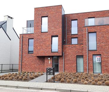 GELIJKVLOERS 2 SLAAPKAMER APPARTEMENT MET TUINTJE - IN OPTIE - Foto 4