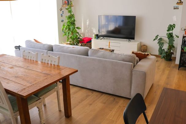 Appartement te huur - Photo 1