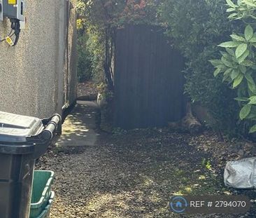 2 bedroom semi-detached house to rent - Photo 4