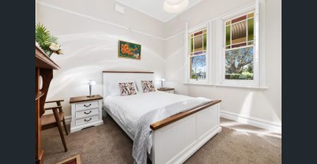 Welcome to Kyogle - Heritage Elegance Meets Modern Comfort - Photo 4