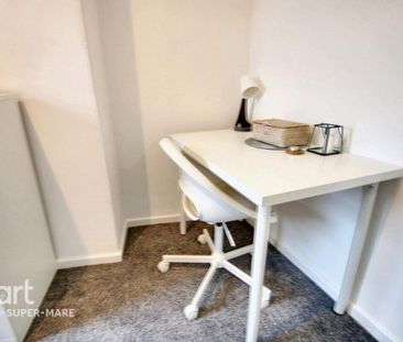 1 bedroom in a house share to rent - Photo 3