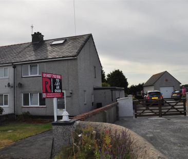 2 bedroom semi-detached house to rent - Photo 6