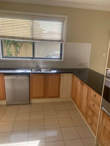 Baulkham Hills - Photo 2