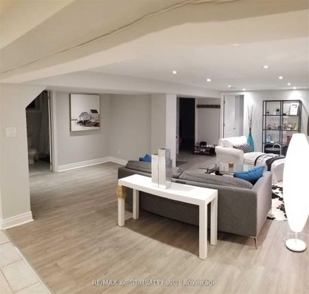 For Lease - 606 Conacher Drive Unit# Lower, Toronto, Ontario - Photo 3