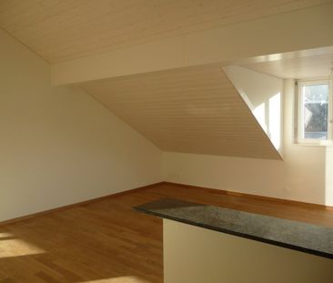 "Moderne Dachwohnung in ruhigem Wohnquartier" - Foto 6