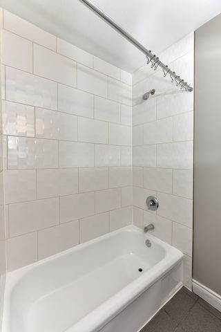 950 Oxford St E. - Photo 2