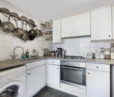 1 bedroom flat to rent - Photo 6