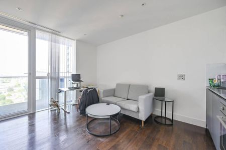 Studio to rent - Photo 2