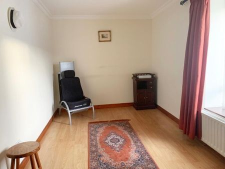 24 Railway Street, Poyntzpass, BT35 6SN - Photo 2